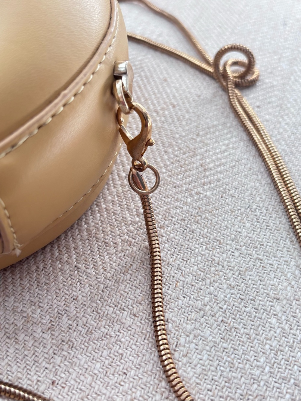 Apple Crossbody/Clutch Purse - Picture 6 of 6